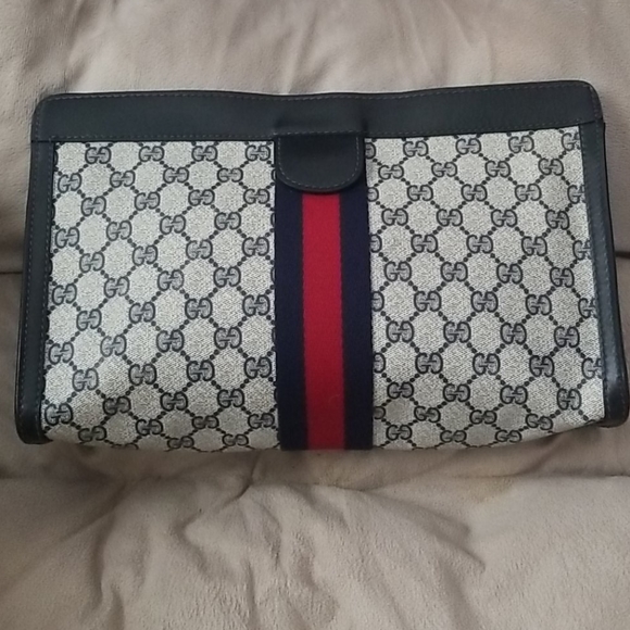 Authentic Vintage Gucci XL rare Clutch - Picture 2 of 8